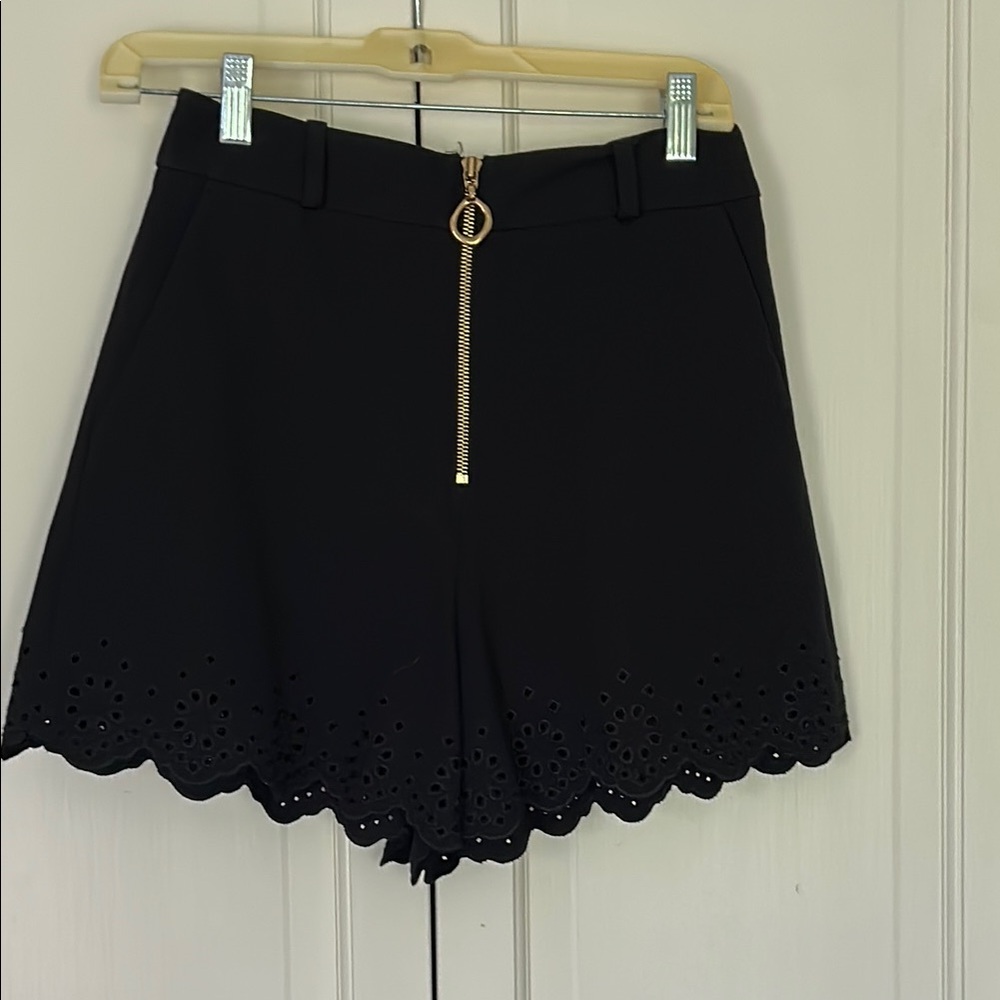 Derek Lam IO Crosby Black High Waist Shorts with Scalloped Hem Size 2